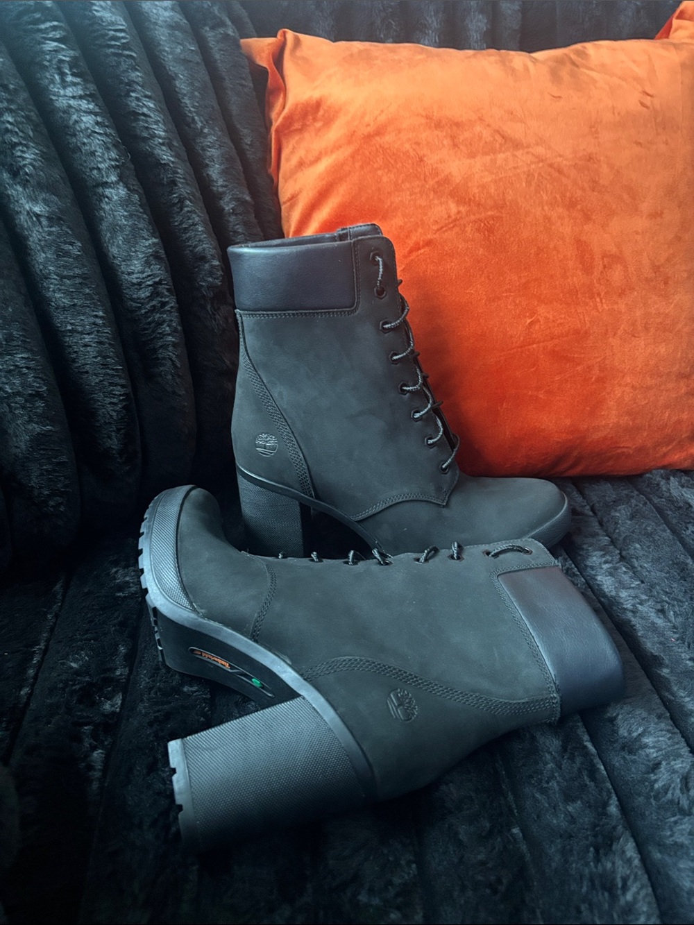 Timberland Black Lace-Up Block Heel Ankle Boots - Picture 2 of 4